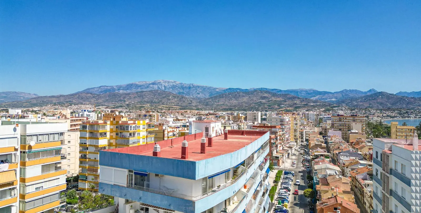 Sale of penthouse in Torre del Mar 2