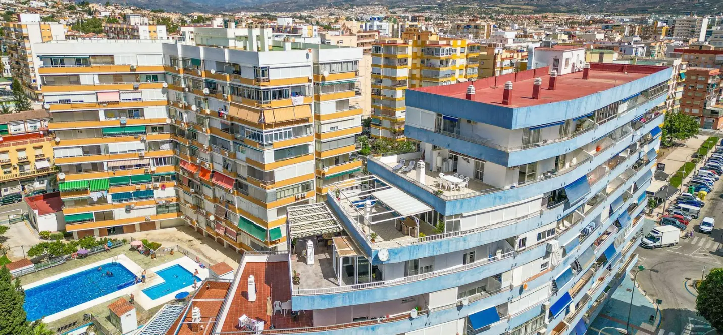 Sale of penthouse in Torre del Mar 2