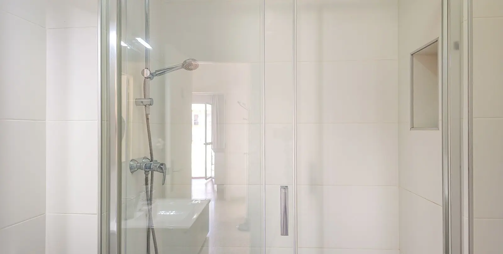 Sale of penthouse in Torre del Mar 23