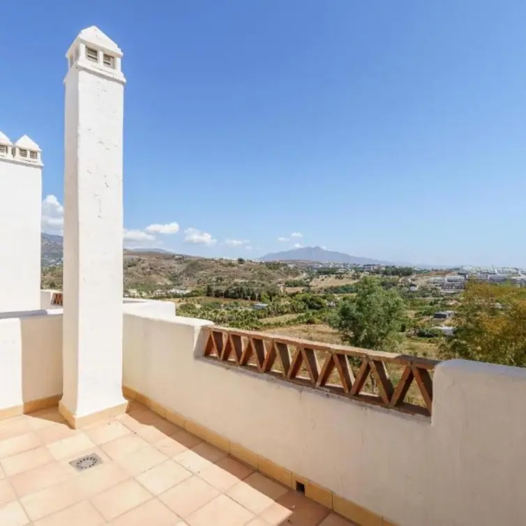 Venta de ático en Estepona