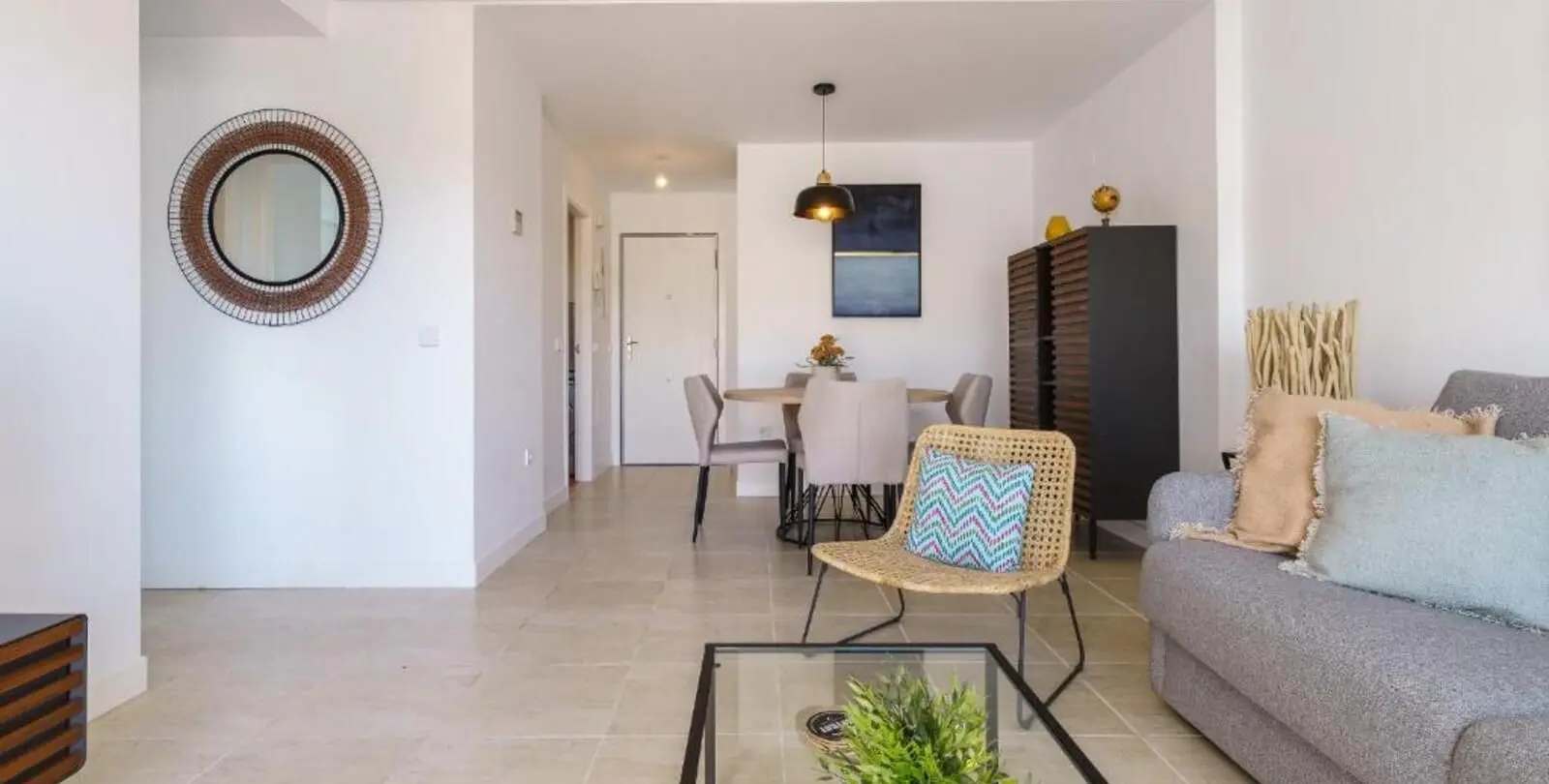 Sale of penthouse in Estepona 8