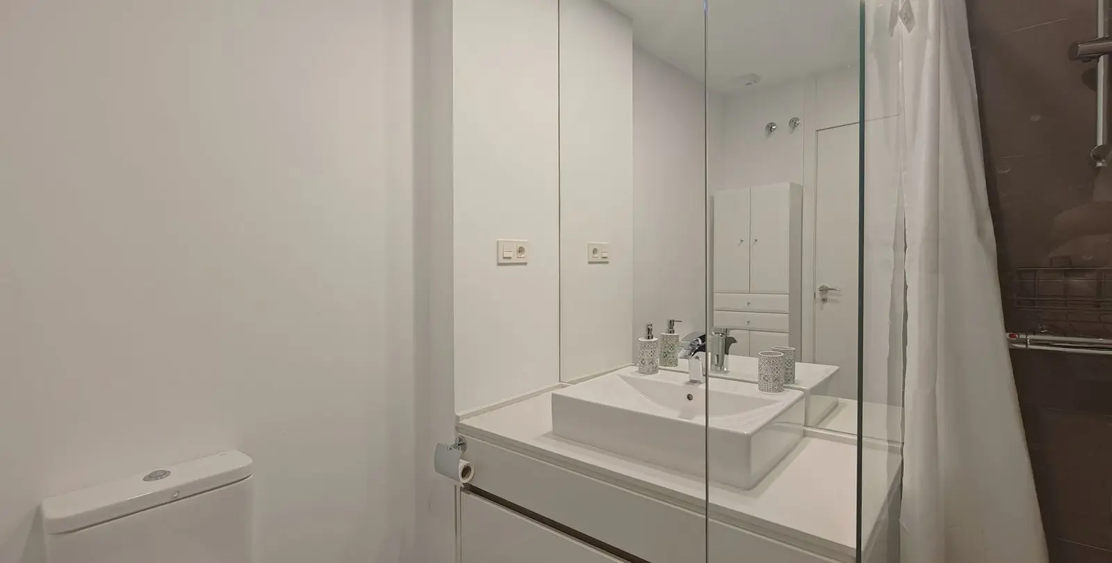 Sale of middle floor apartment in Cancelada 11