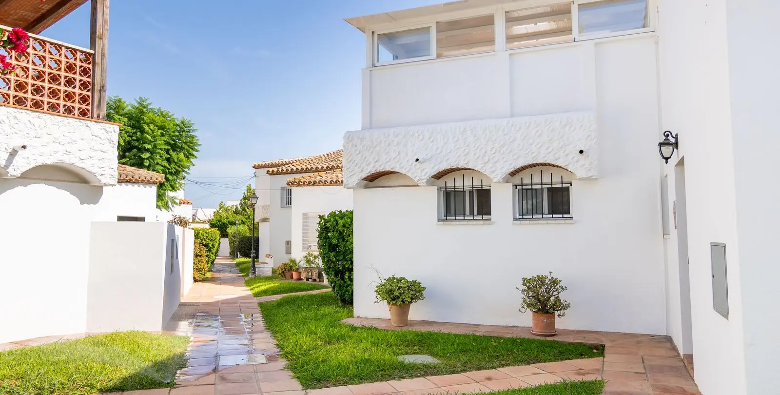 Sale of semi-detached house in Estepona 39