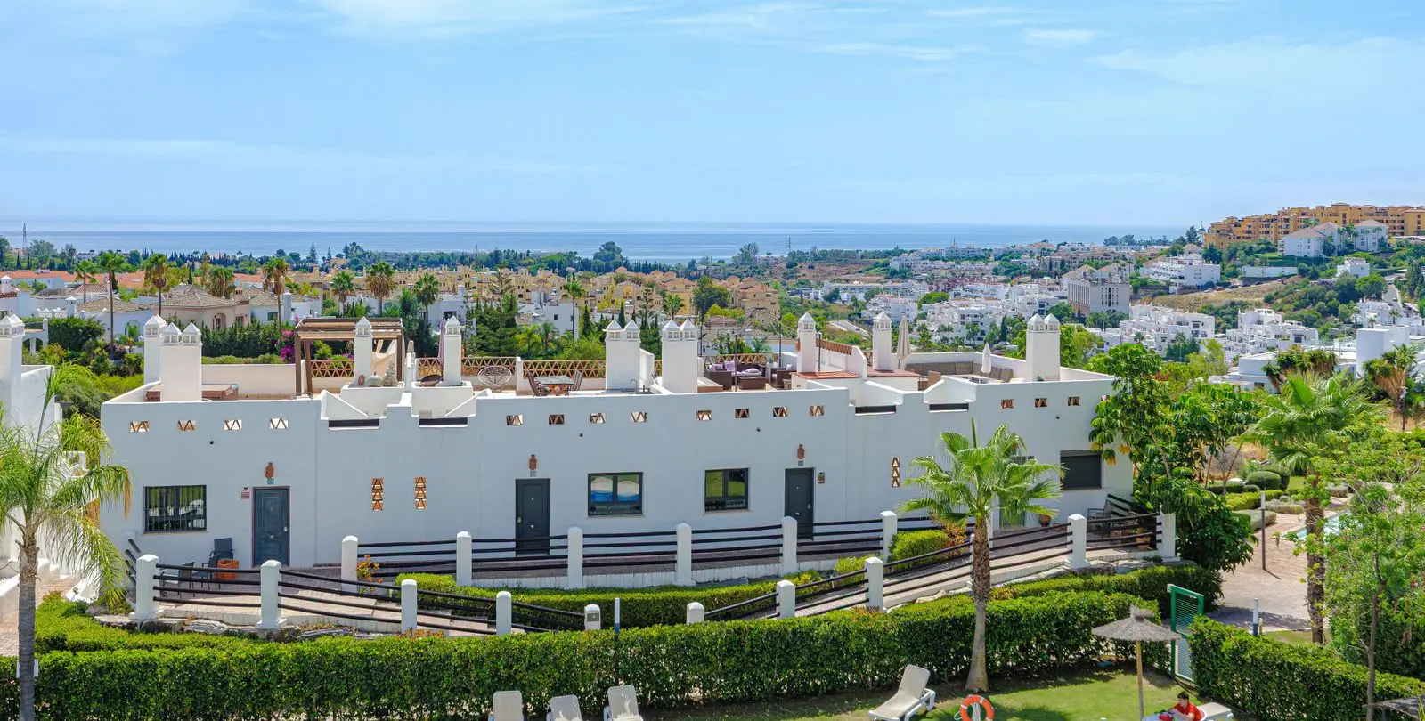 Sale of penthouse duplex in Estepona 5