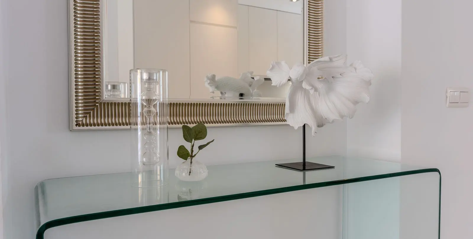 Sale of penthouse in Nueva Andalucía 23
