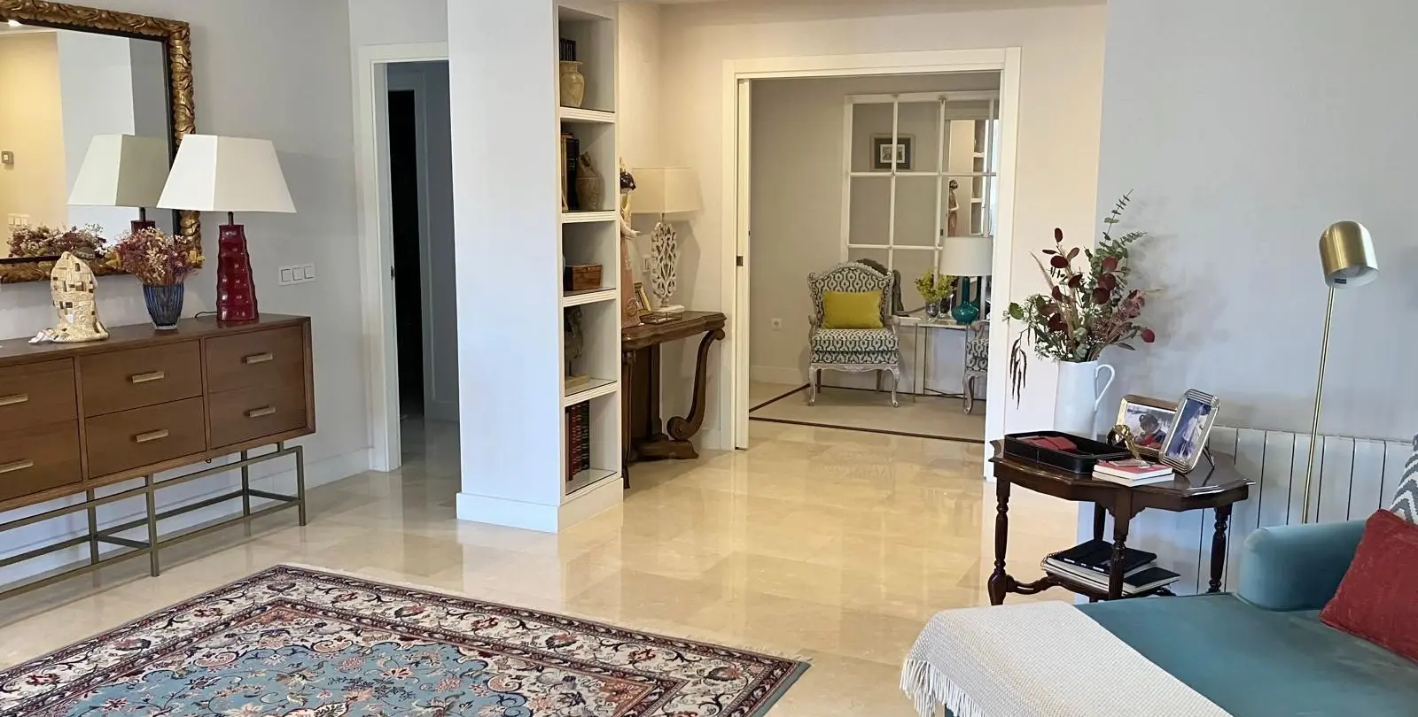 Sale of penthouse in Ronda 8