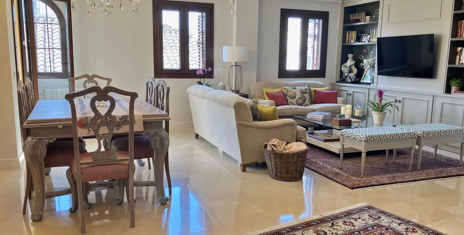 Sale of penthouse in Ronda 13