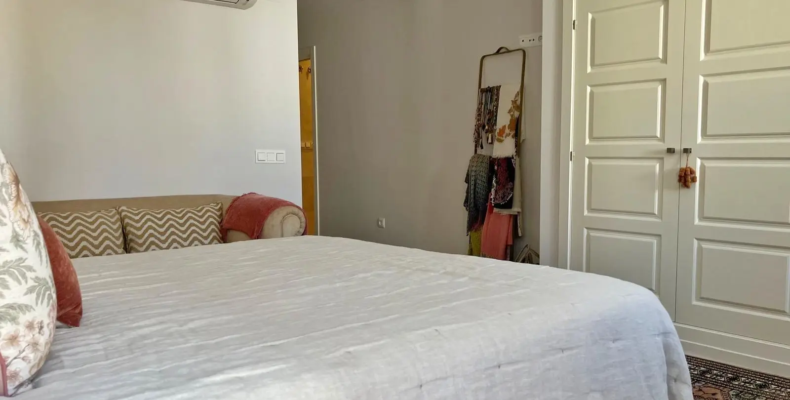 Sale of penthouse in Ronda 32