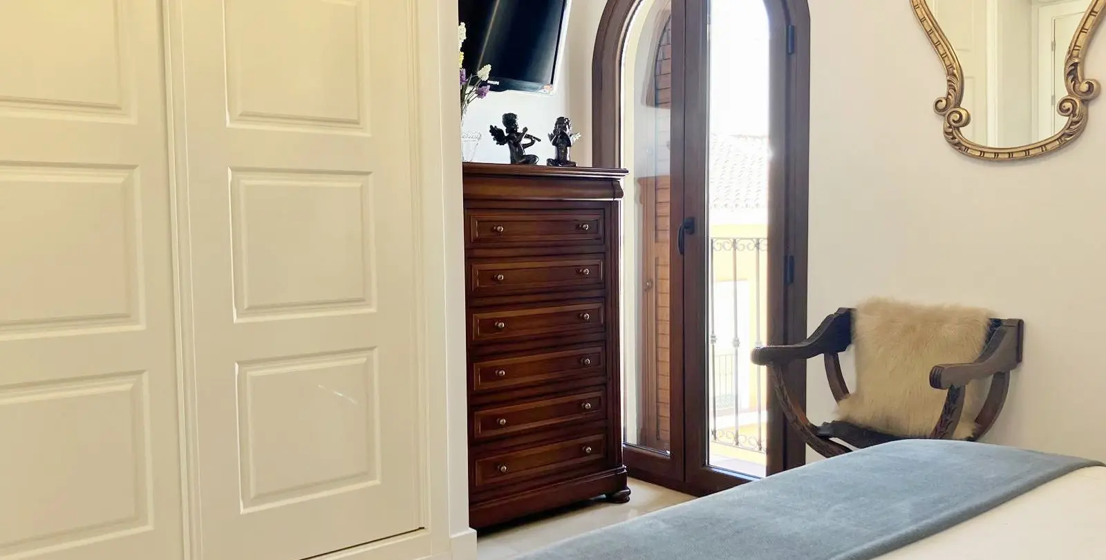 Sale of penthouse in Ronda 36
