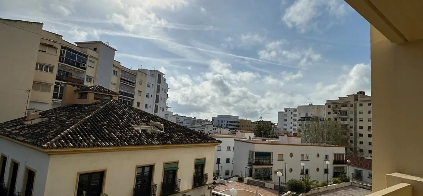 Продажа апартаментов на среднем этаже в Marbella 2