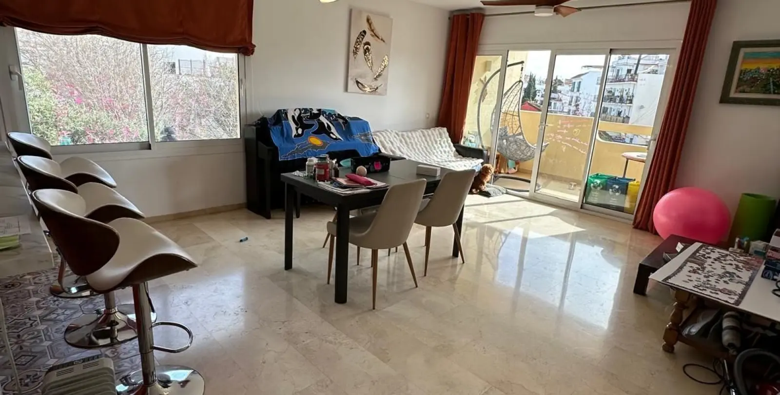 Продажа апартаментов на среднем этаже в Marbella 4