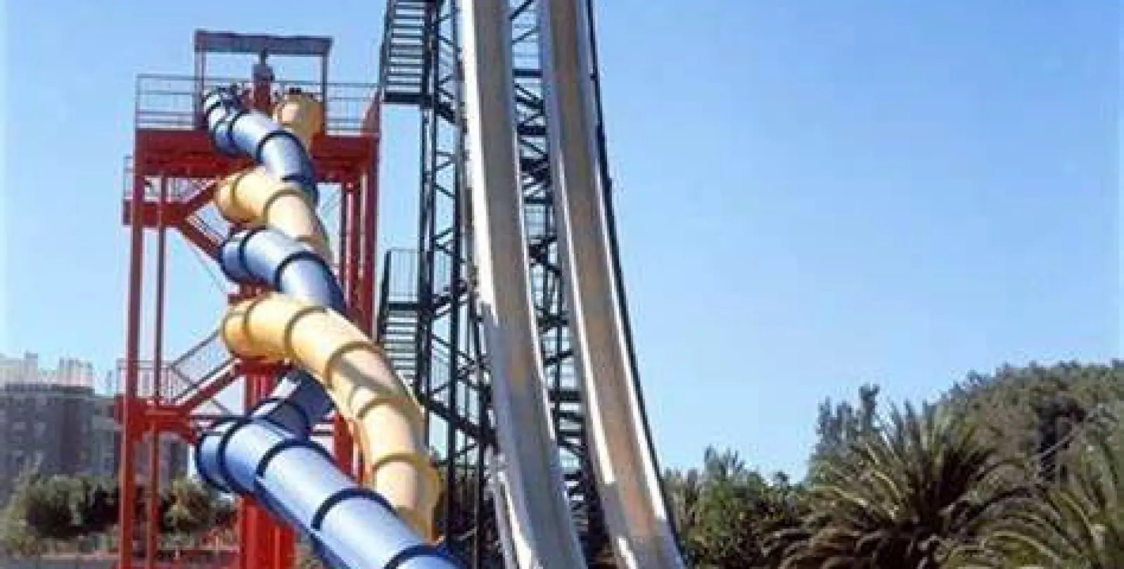 Продажа апартаментов на первом этаже в Torremolinos 28