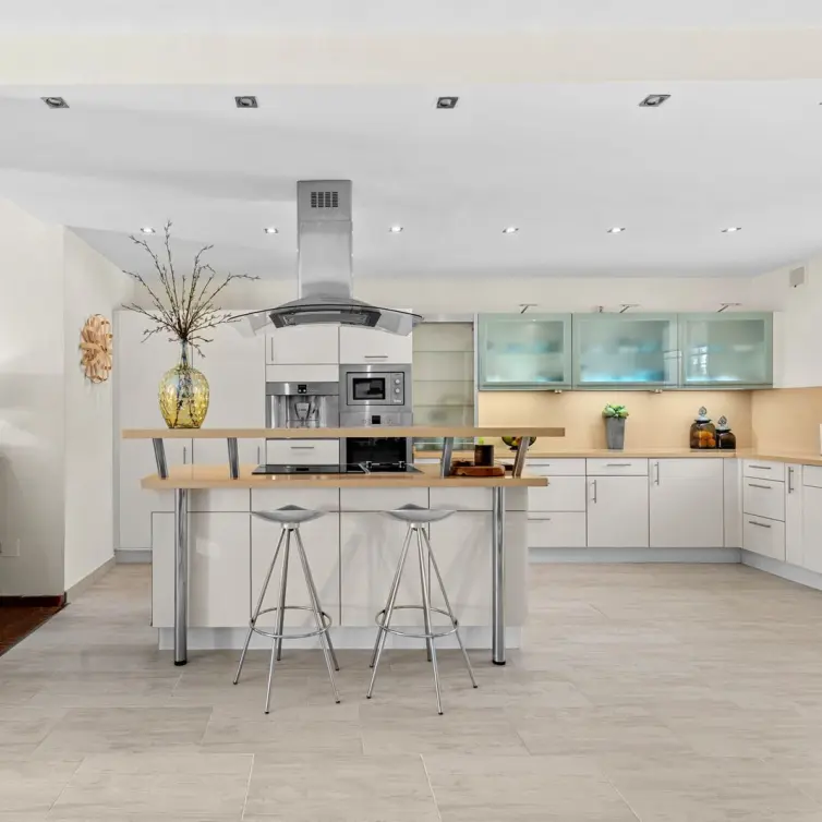 Sale of townhouse in Estepona