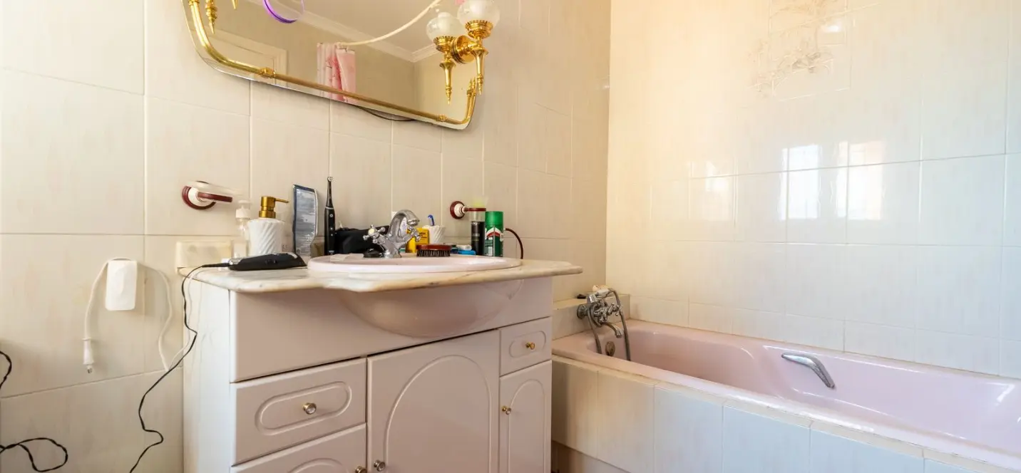 Sale of detached villa in Alhaurín de la Torre 0