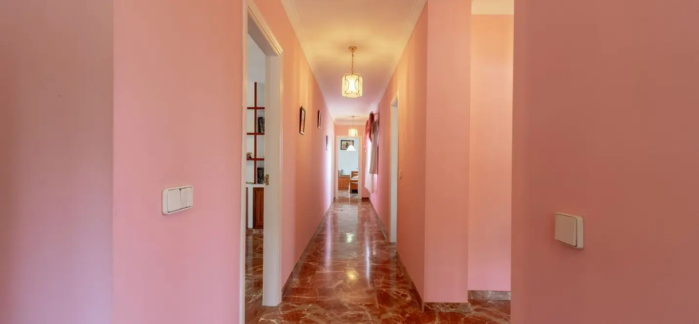 Sale of detached villa in Alhaurín de la Torre 1