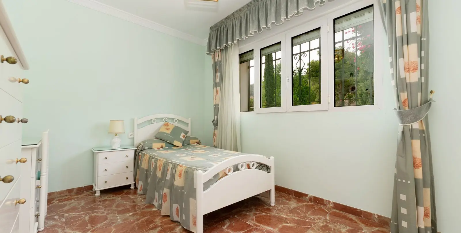 Sale of detached villa in Alhaurín de la Torre 27