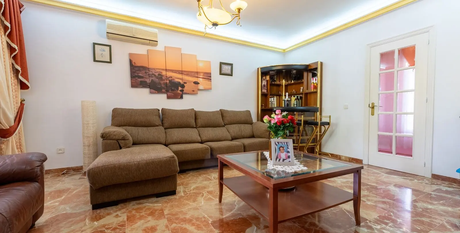 Sale of detached villa in Alhaurín de la Torre 39