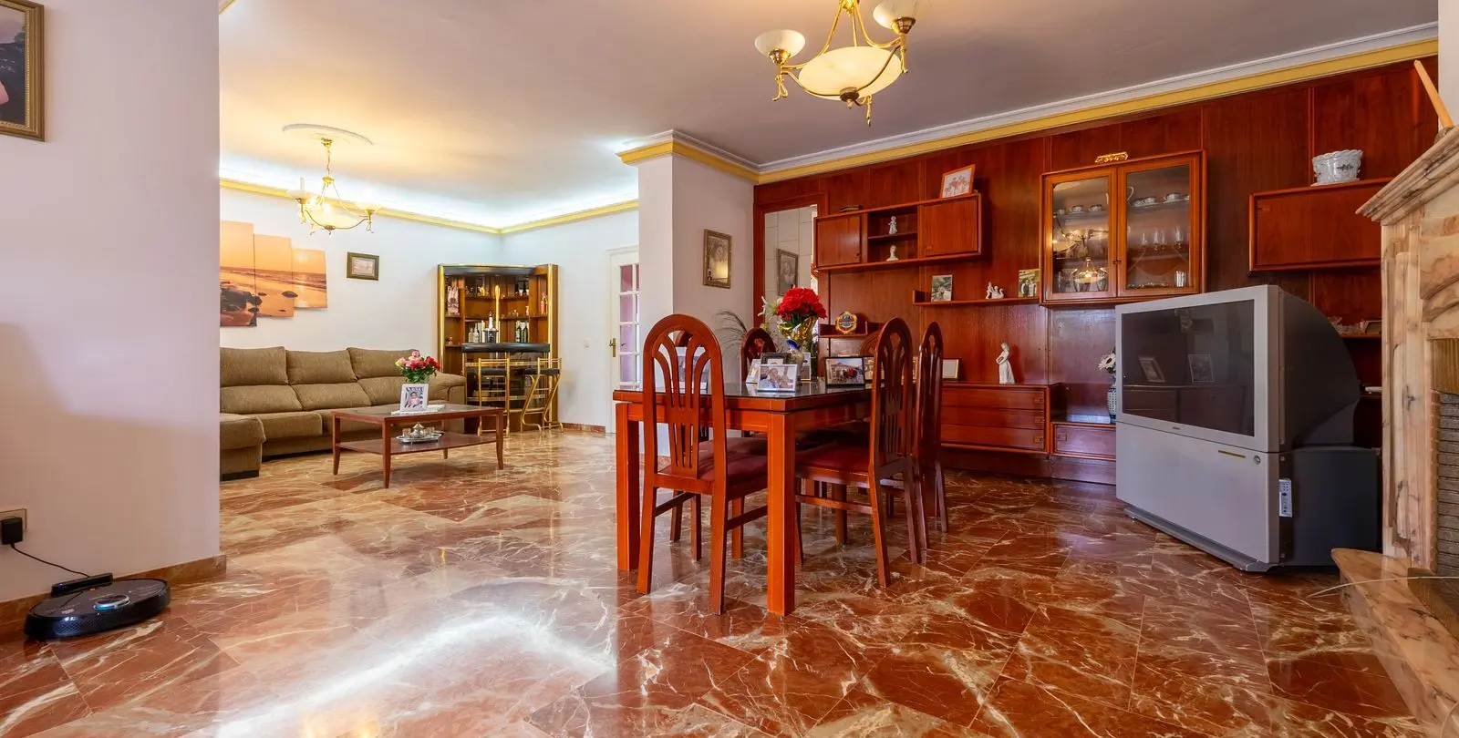 Sale of detached villa in Alhaurín de la Torre 54