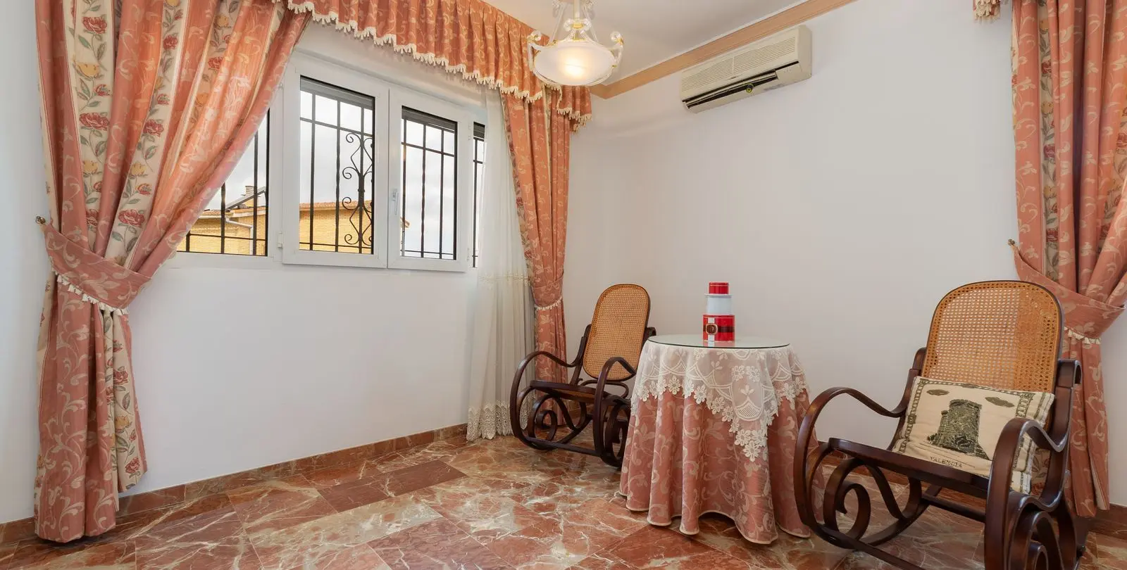 Sale of detached villa in Alhaurín de la Torre 57