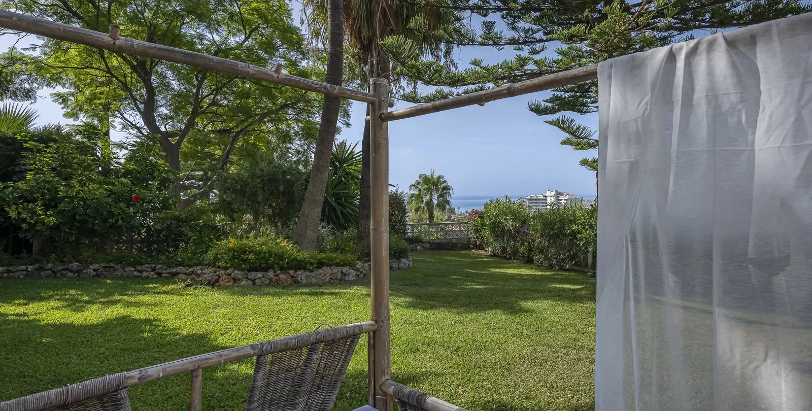 Sale of detached villa in Fuengirola 49