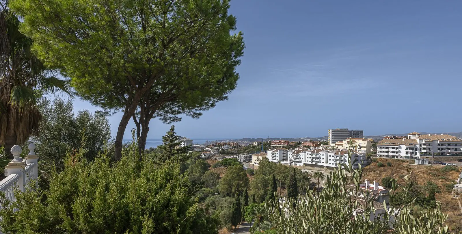 Sale of detached villa in Fuengirola 89