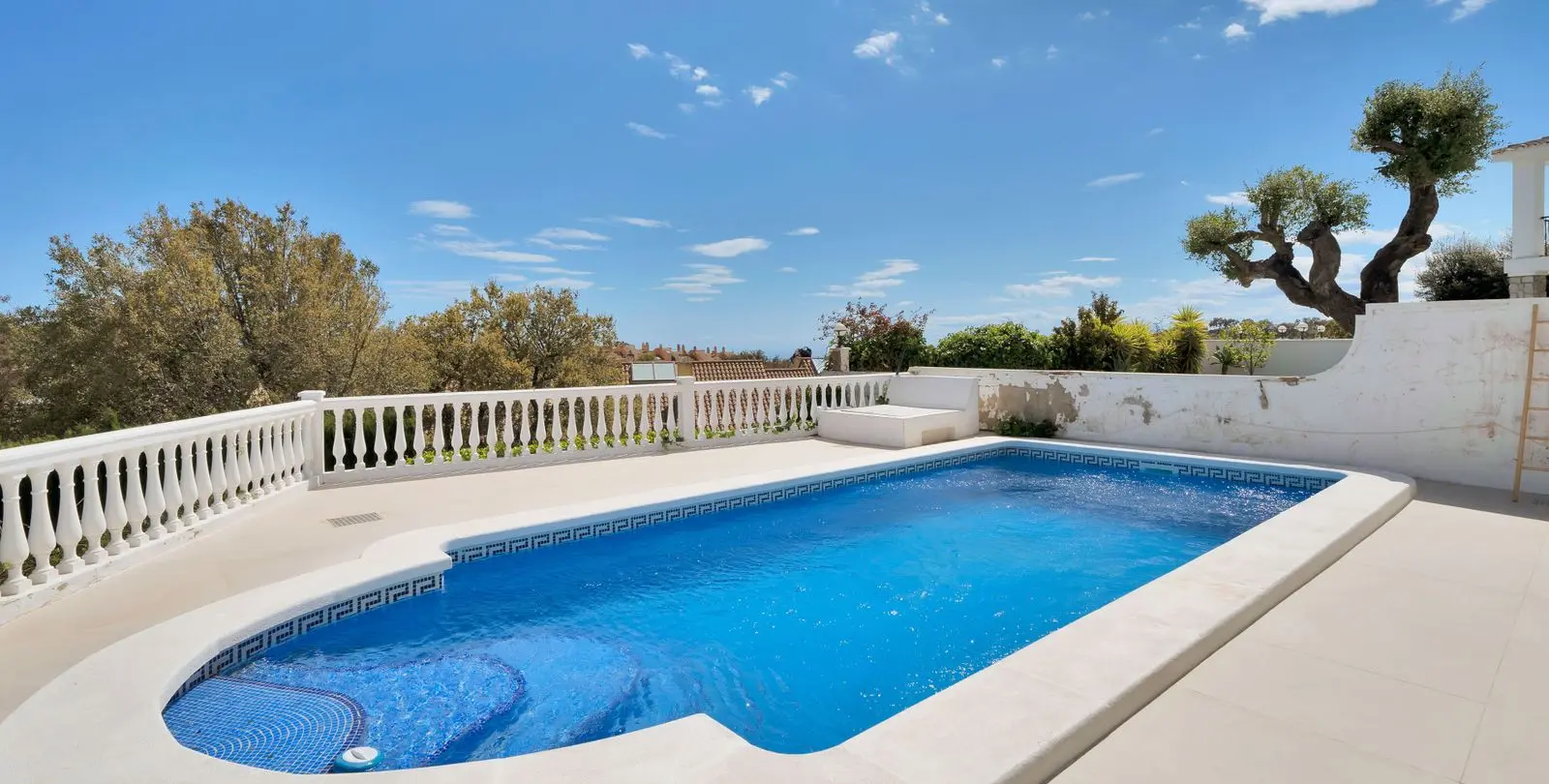 Venta de casa pareada en La Mairena 2