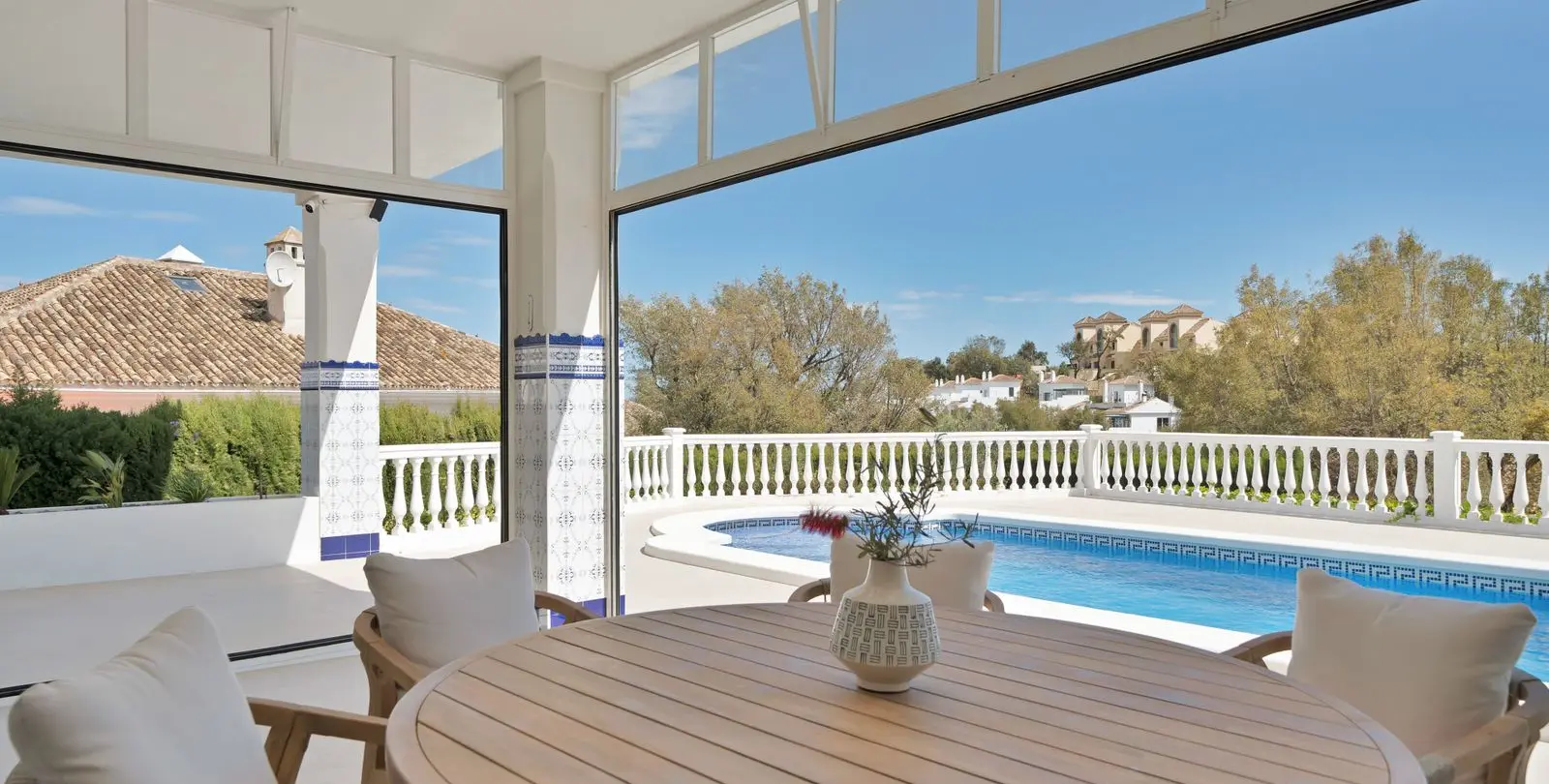 Venta de casa pareada en La Mairena 5