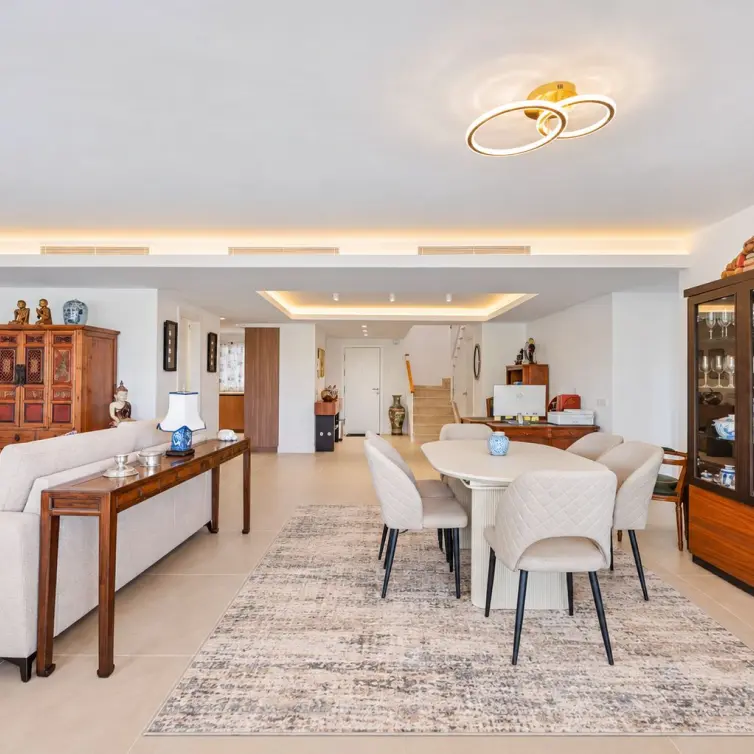 Venta de ático dúplex en Guadalmina Alta