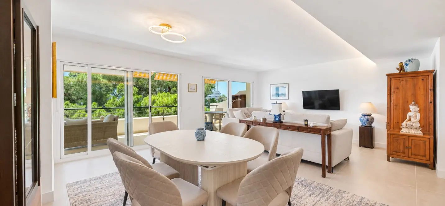 Venta de ático dúplex en Guadalmina Alta 3
