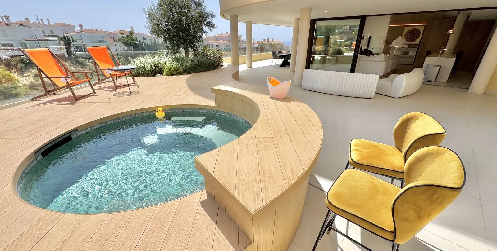 Venta de apartamento en planta baja en Benalmadena Costa 1
