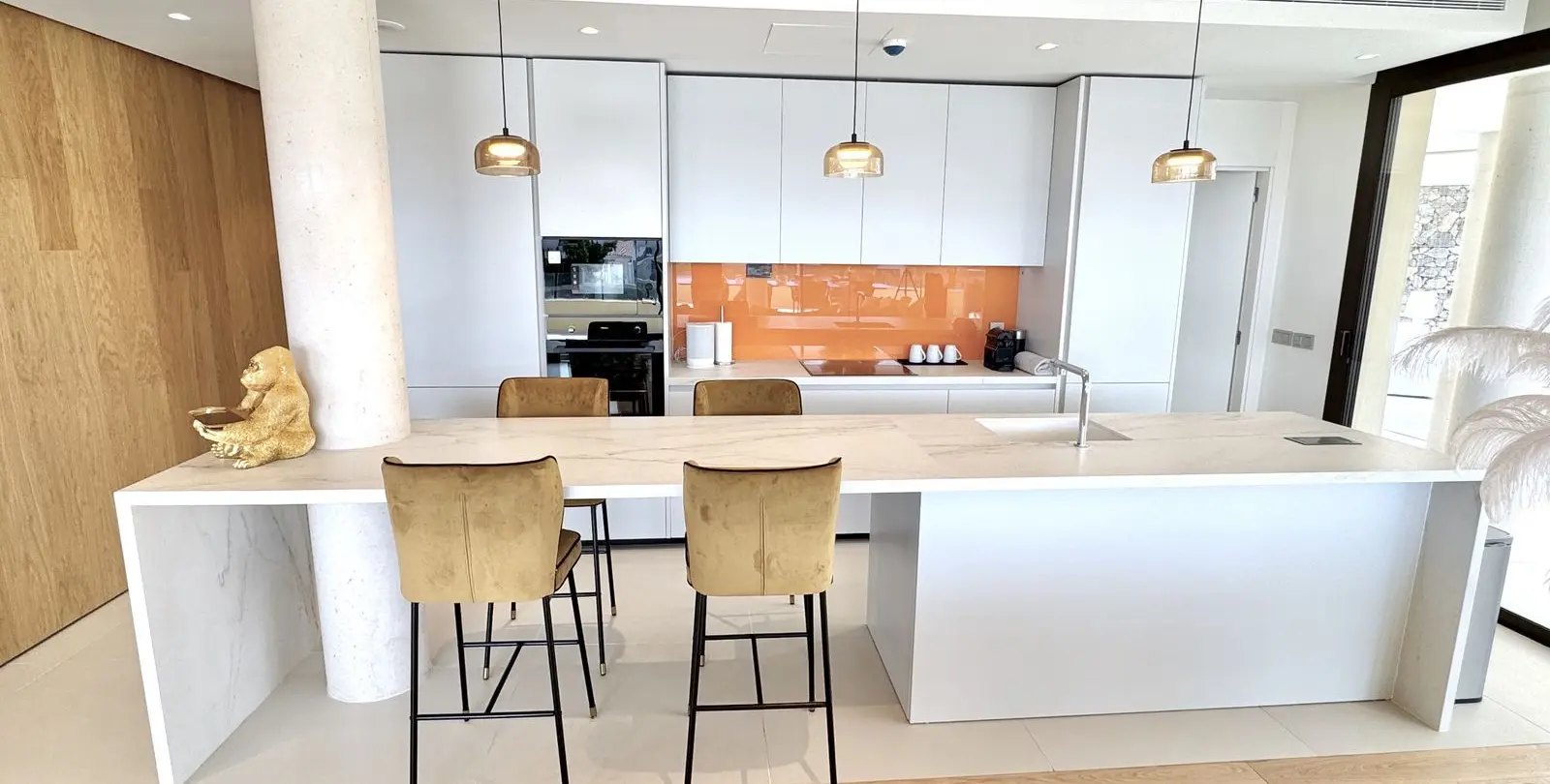 Venta de apartamento en planta baja en Benalmadena Costa 16