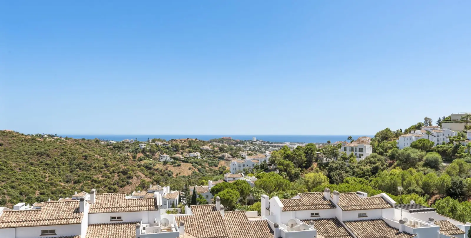 Long-term rent of penthouse duplex in Benahavís 5