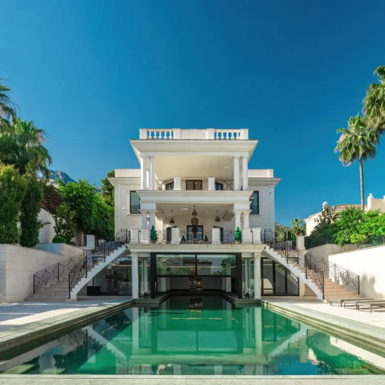 Venta de villa independiente en Sierra Blanca