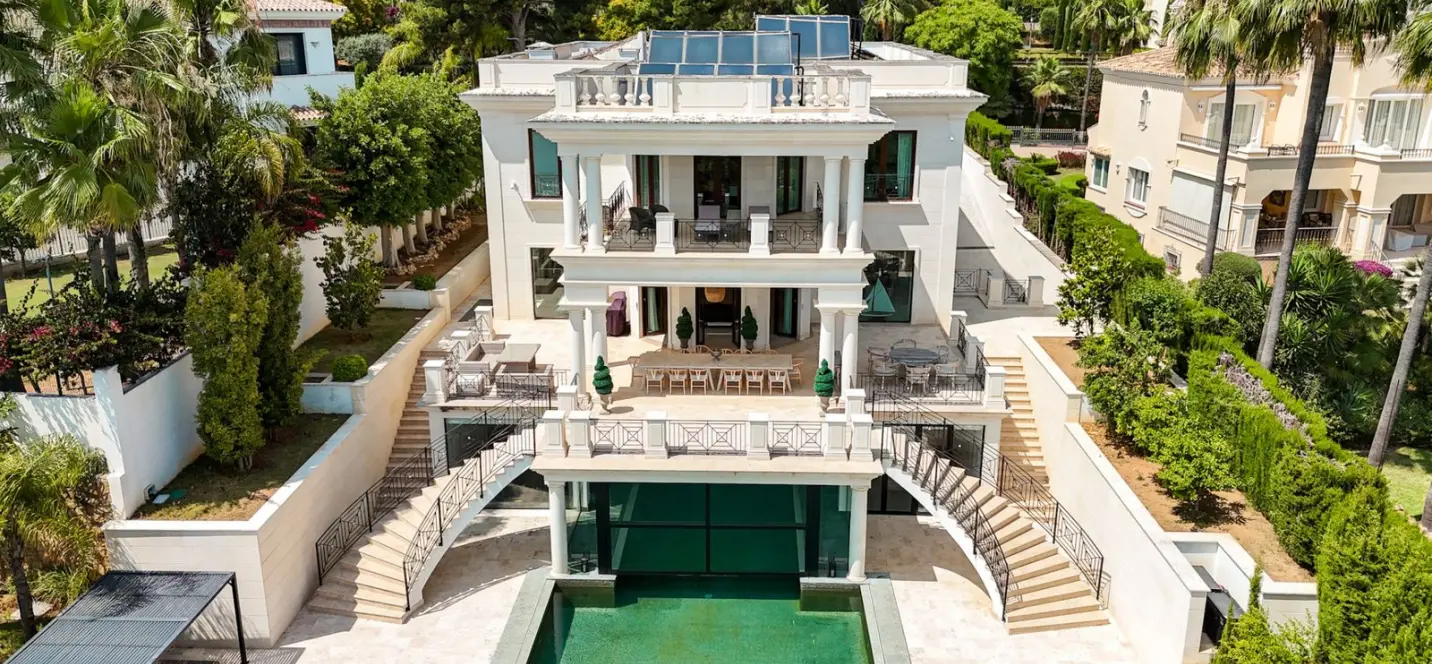 Venta de villa independiente en Sierra Blanca 4