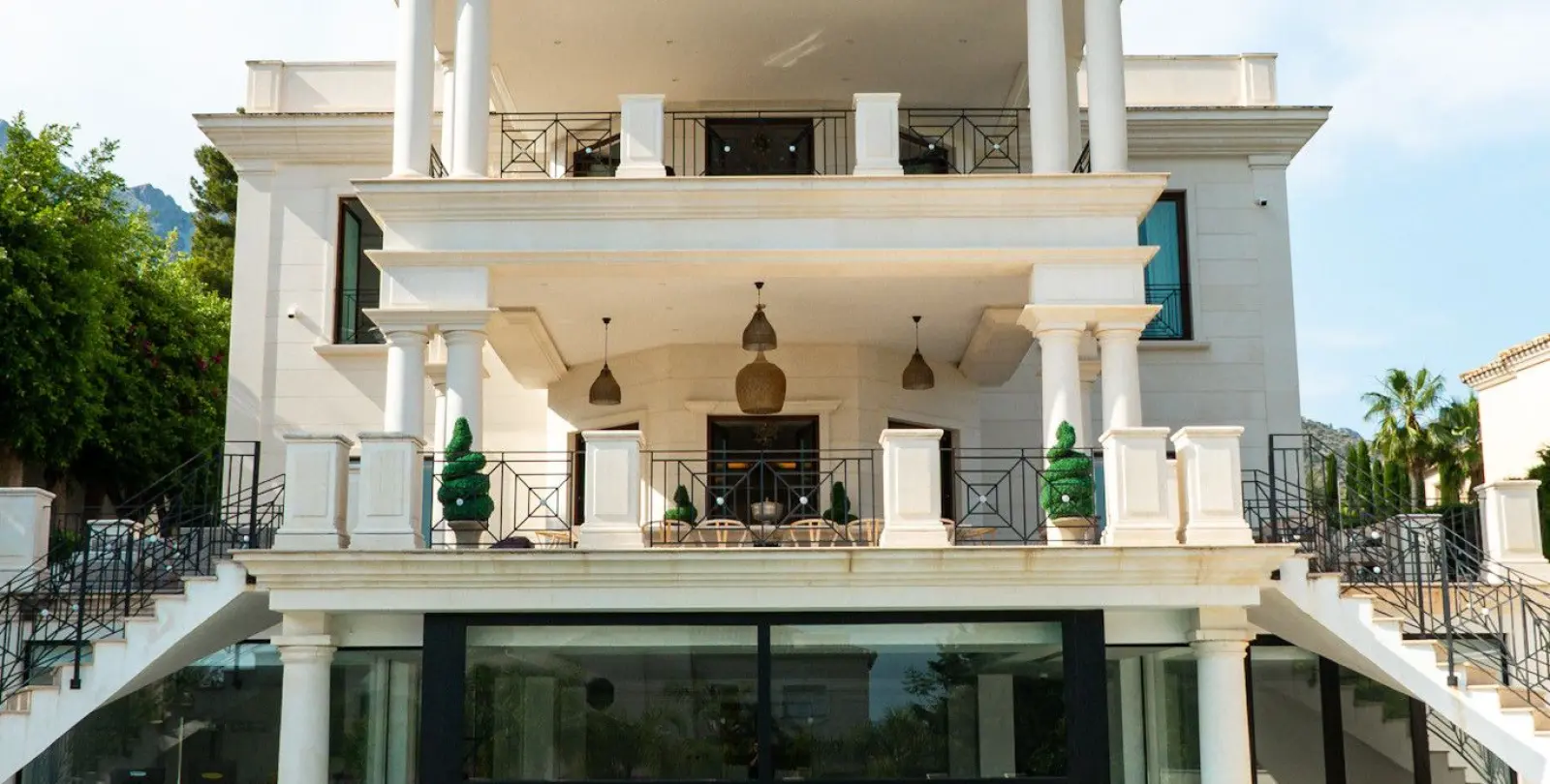 Venta de villa independiente en Sierra Blanca 17