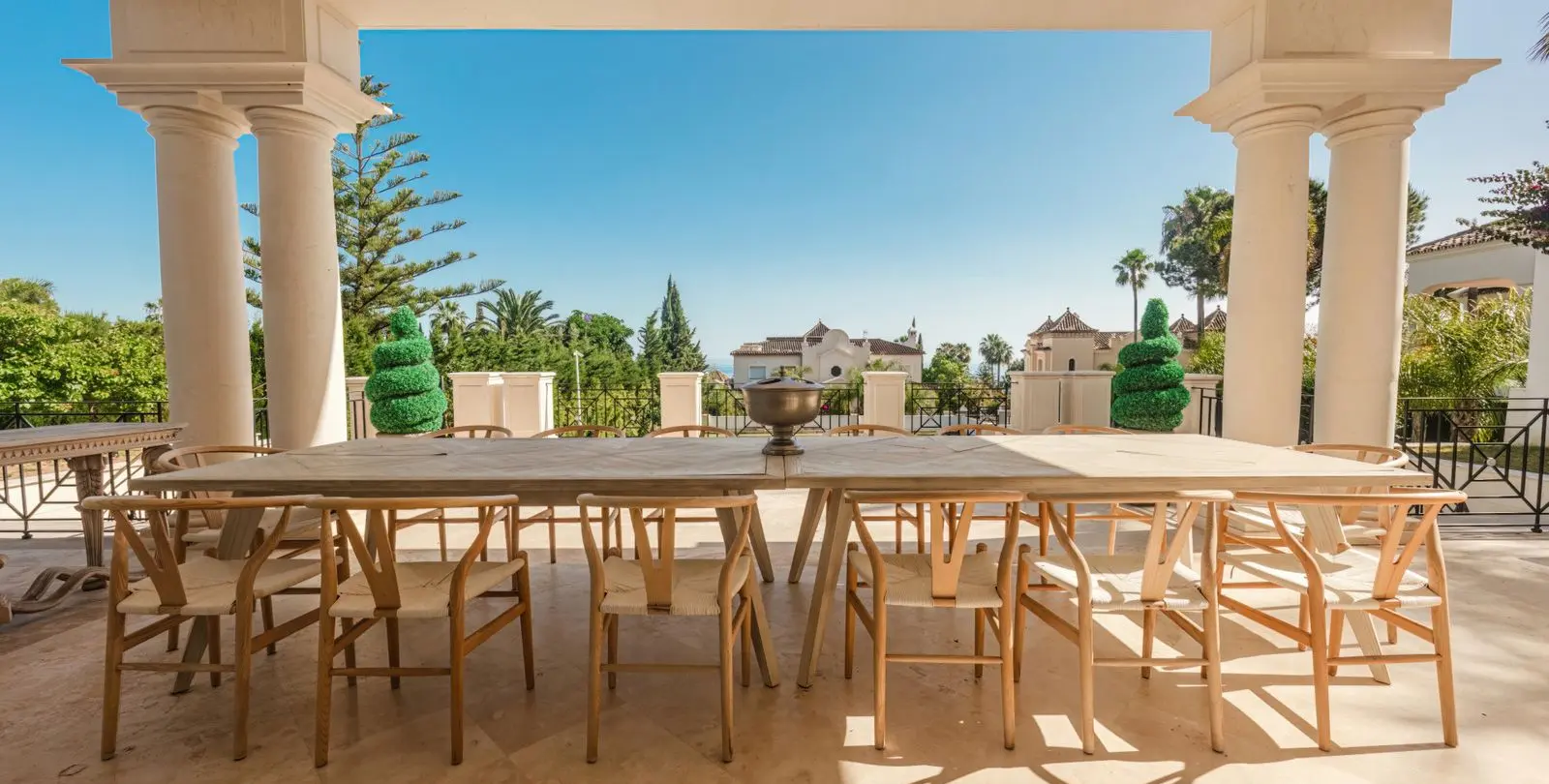 Venta de villa independiente en Sierra Blanca 38