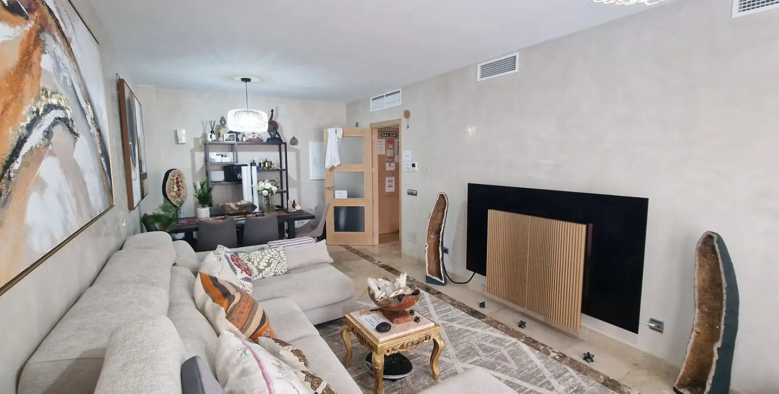 Venta de apartamento en planta baja en La Duquesa 3