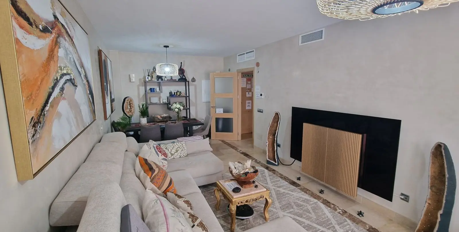 Venta de apartamento en planta baja en La Duquesa 5