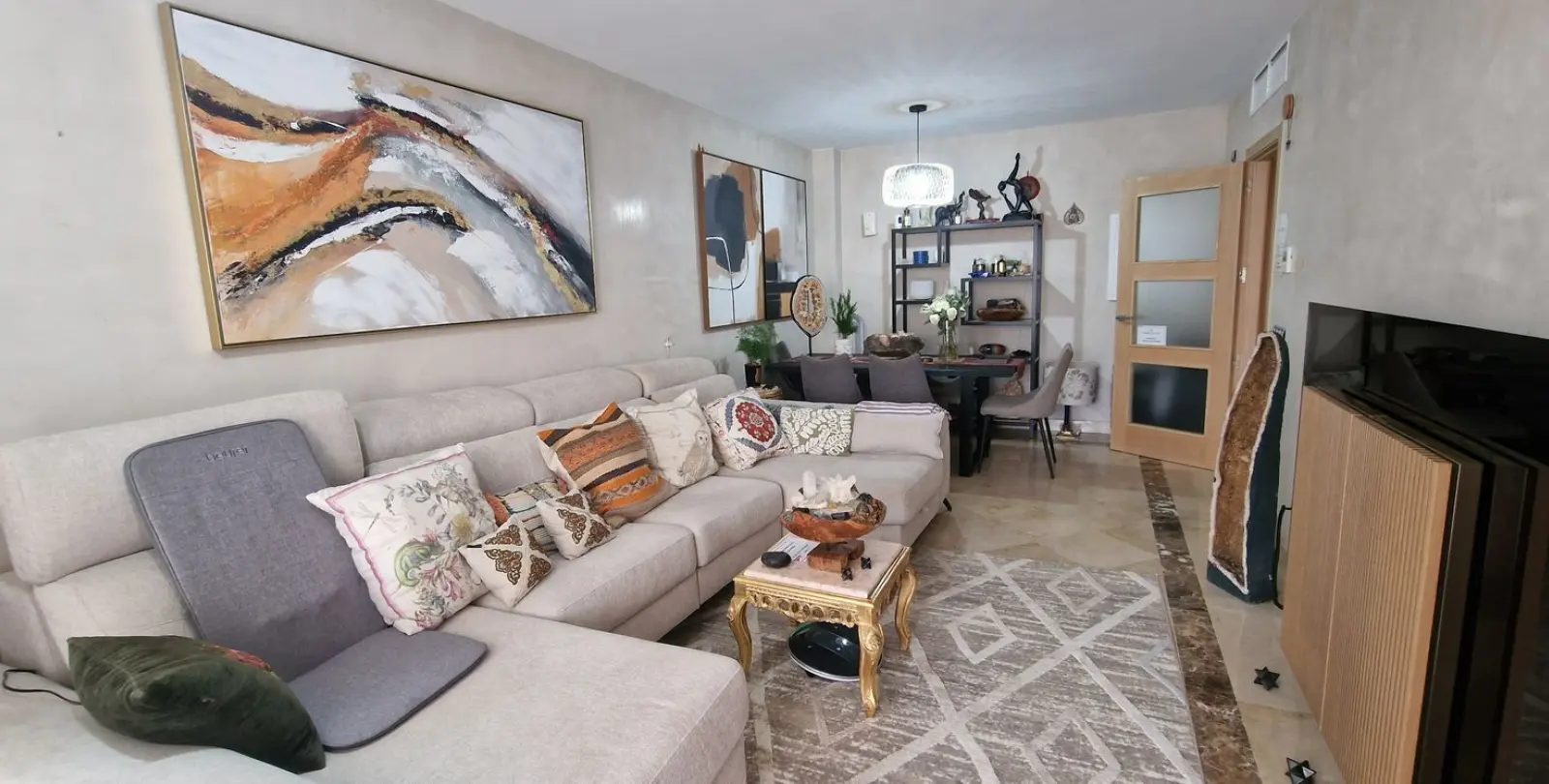 Venta de apartamento en planta baja en La Duquesa 6