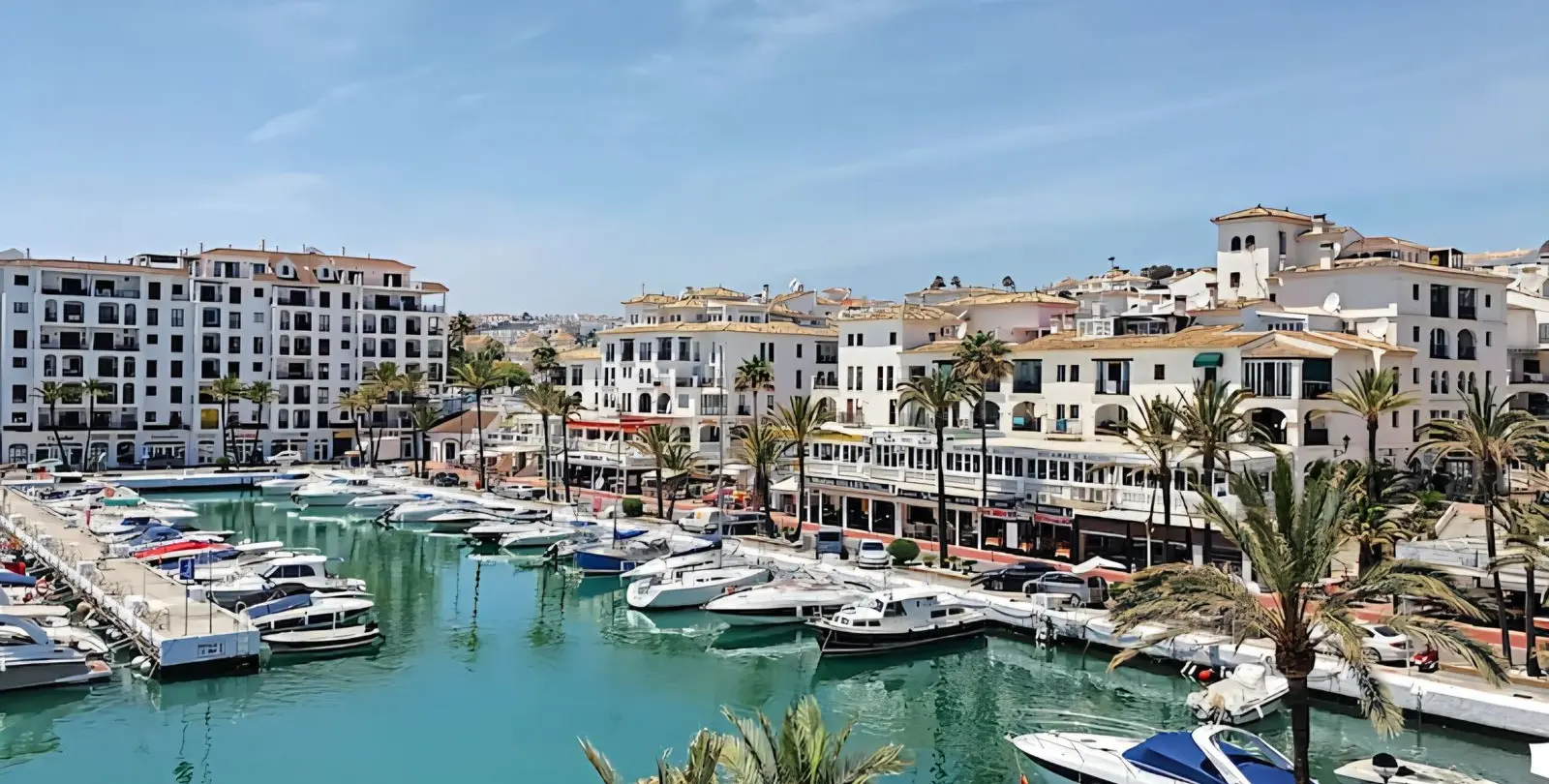 Venta de apartamento en planta baja en La Duquesa 33