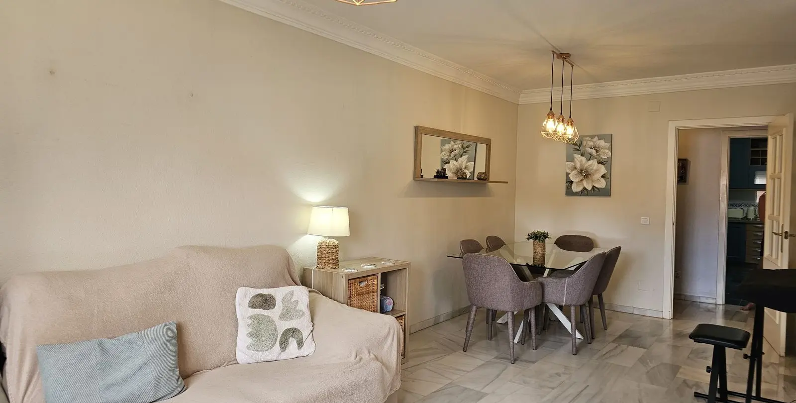 Venta de apartamento en planta media en Torremolinos 14