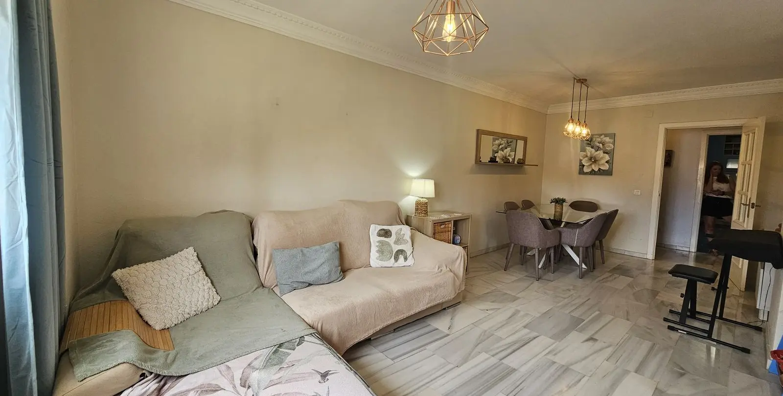 Venta de apartamento en planta media en Torremolinos 15