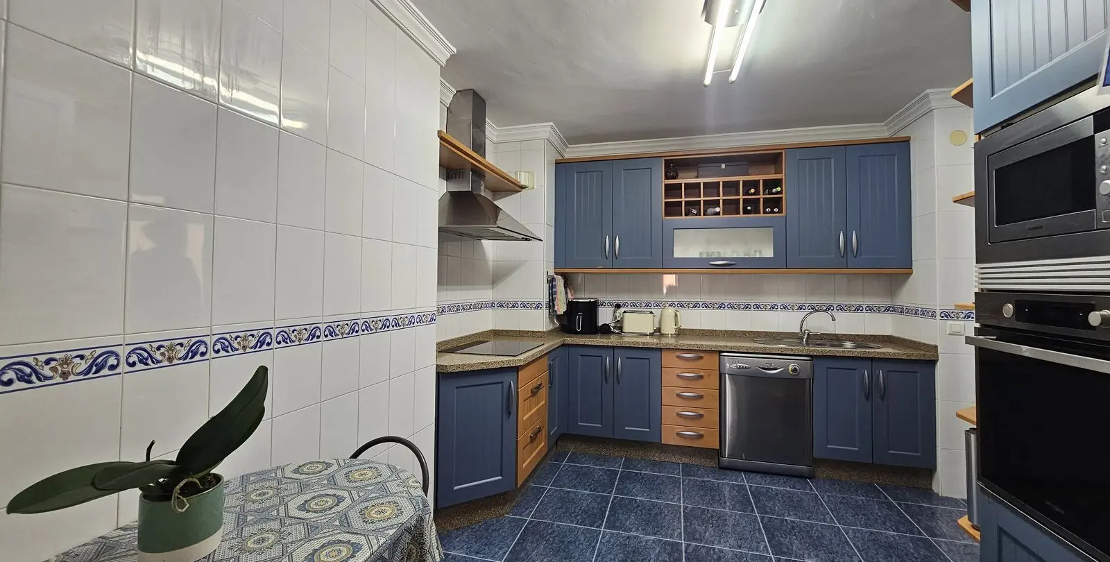 Venta de apartamento en planta media en Torremolinos 17