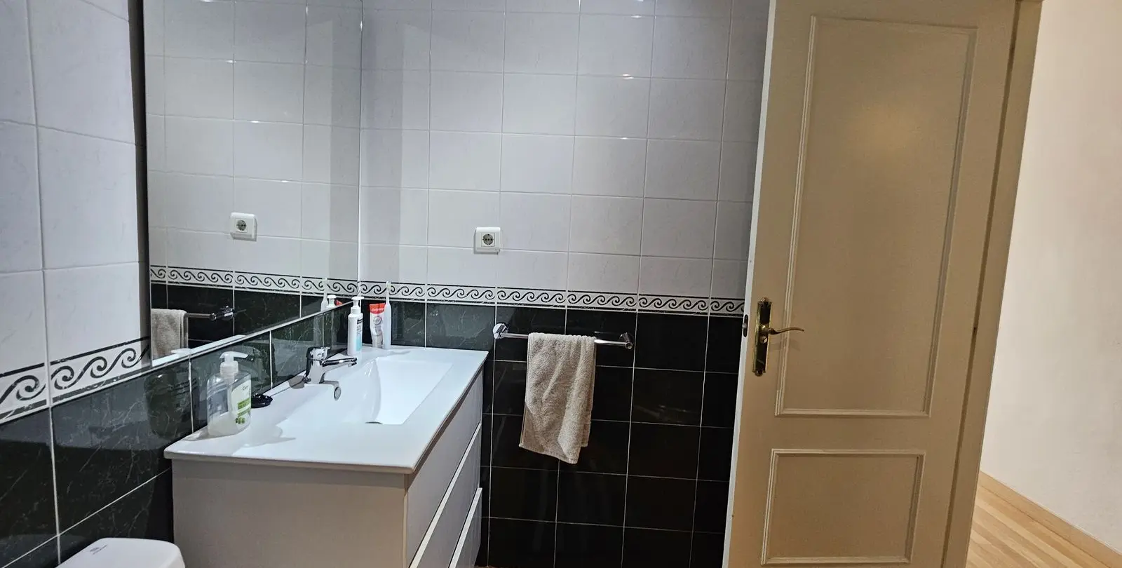 Venta de apartamento en planta media en Torremolinos 33