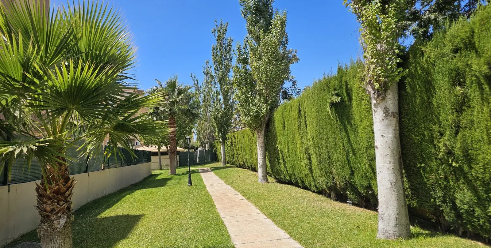 Venta de apartamento en planta media en Torremolinos 59