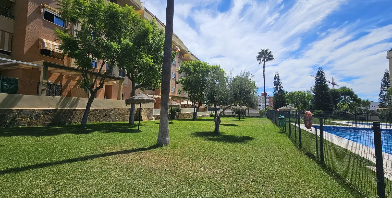 Venta de apartamento en planta media en Torremolinos 60