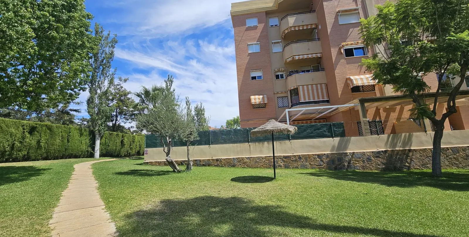 Venta de apartamento en planta media en Torremolinos 61