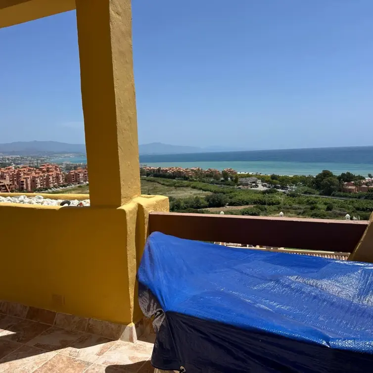 Venta de ático dúplex en Manilva