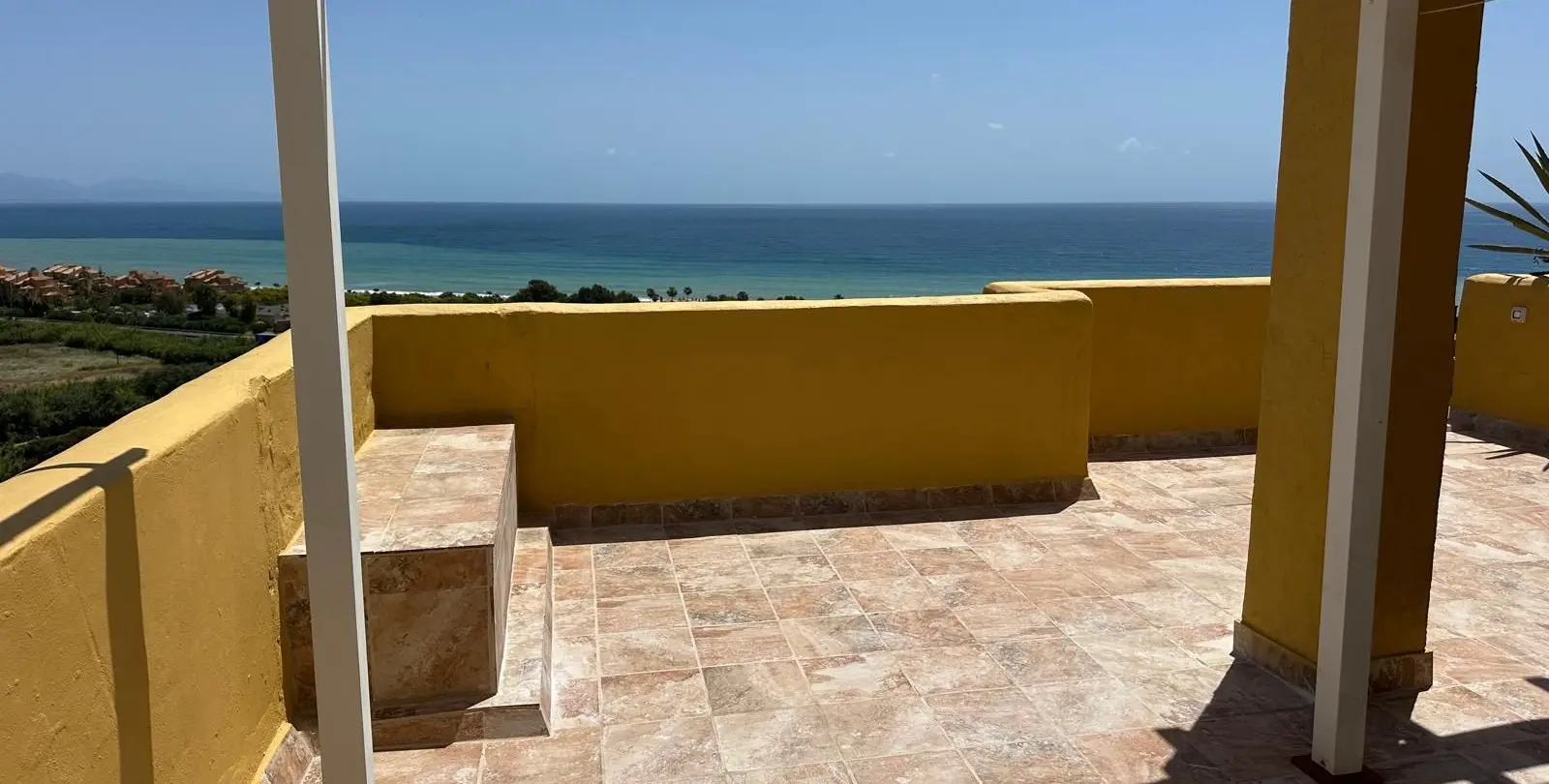 Venta de ático dúplex en Manilva 22