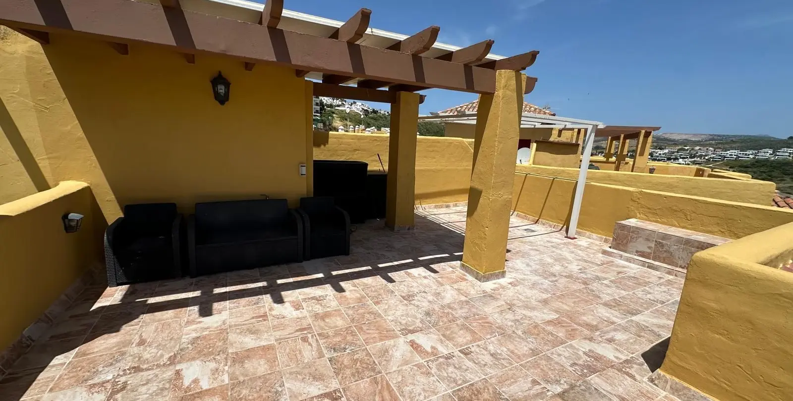 Venta de ático dúplex en Manilva 26